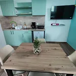 Joo Apartment Balatonszabadi Fürdőtelep